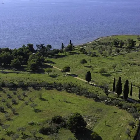 In With Sea View, Terrace, Air Conditioning, Wifi Zambratija (Istria)